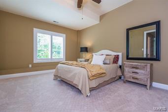 Ladue Meadows - Residential