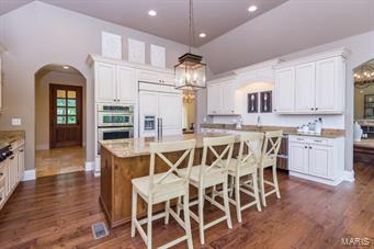 Ladue Meadows - Residential