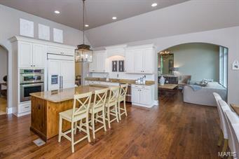 Ladue Meadows - Residential