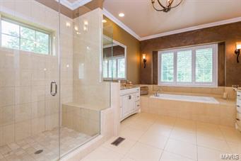 Ladue Meadows - Residential