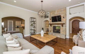Ladue Meadows - Residential