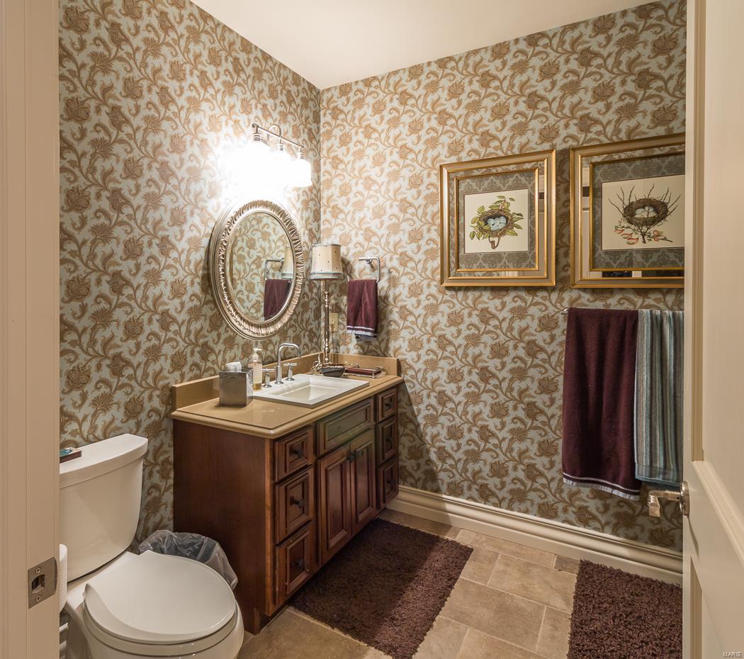 FOX RUN MANORS - Residential