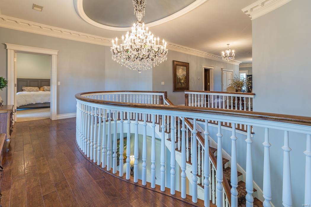 FOX RUN MANORS - Residential