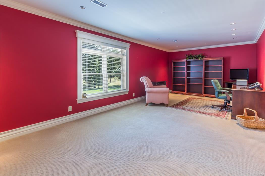 FOX RUN MANORS - Residential