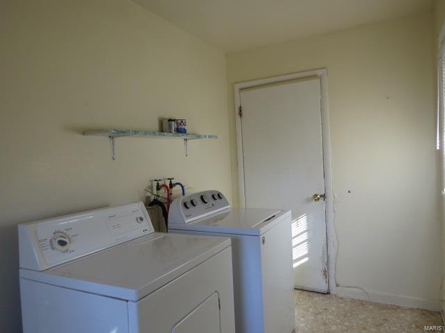 LEB ACREAGE - Residential