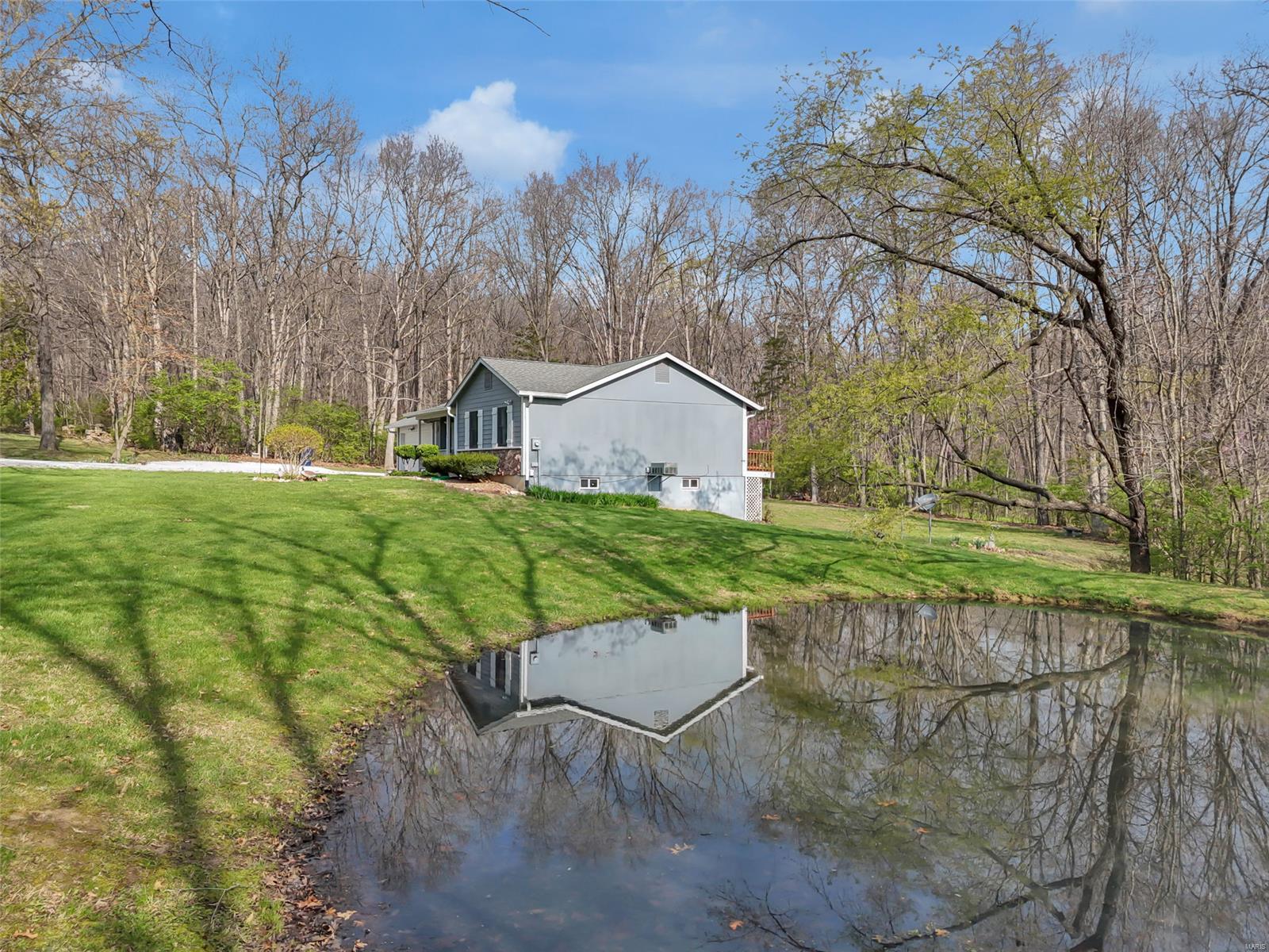 Troy, Missouri 63379, United States, 3 Bedrooms Bedrooms, ,2 BathroomsBathrooms,Residential,Pending,107723