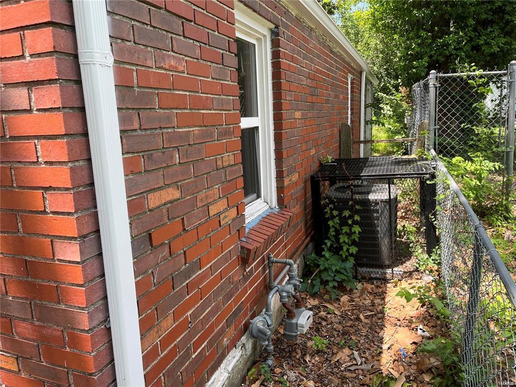 RIVERVIEW GARDENS - Residential