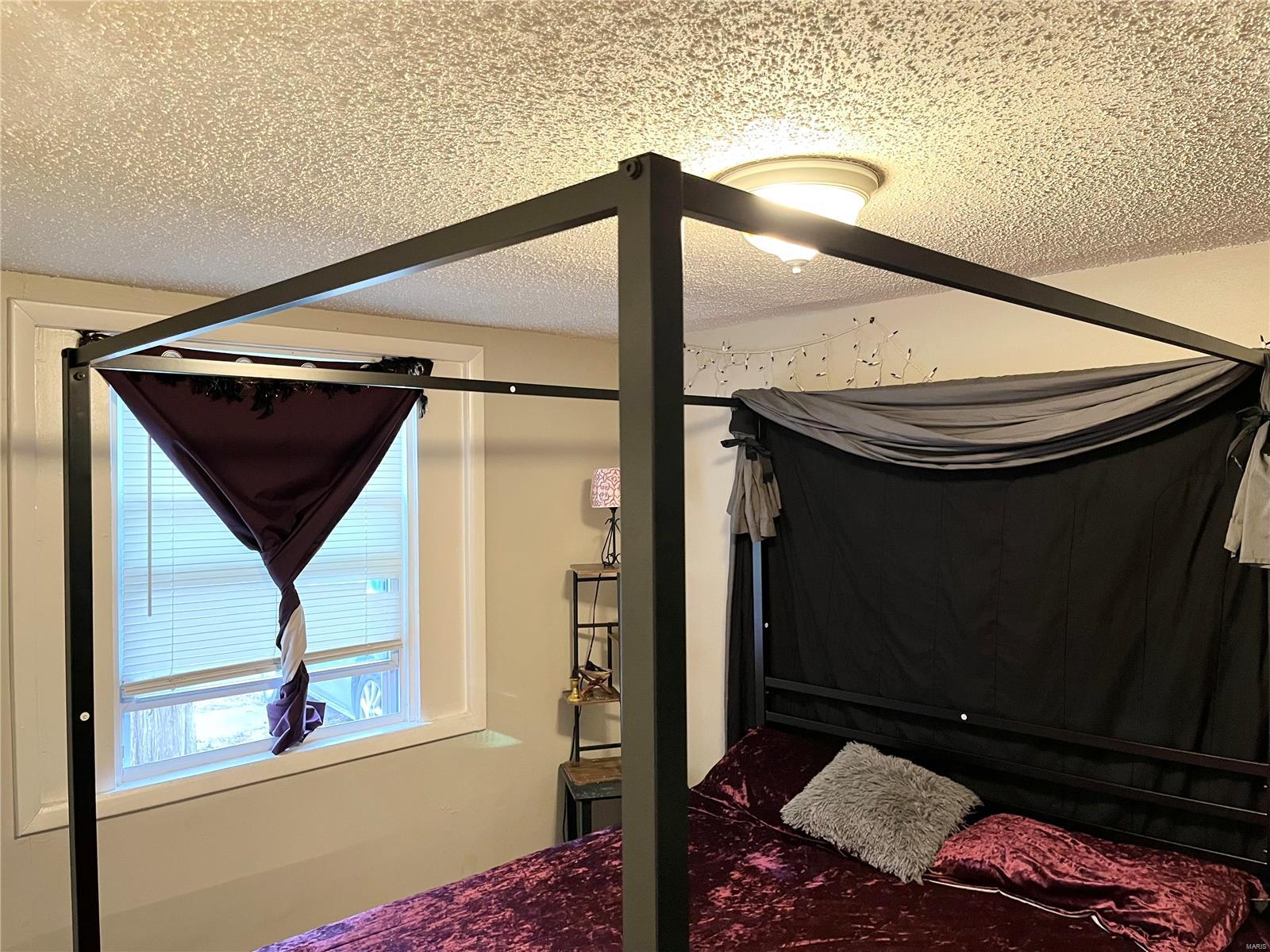 RIVERVIEW GARDENS - Residential