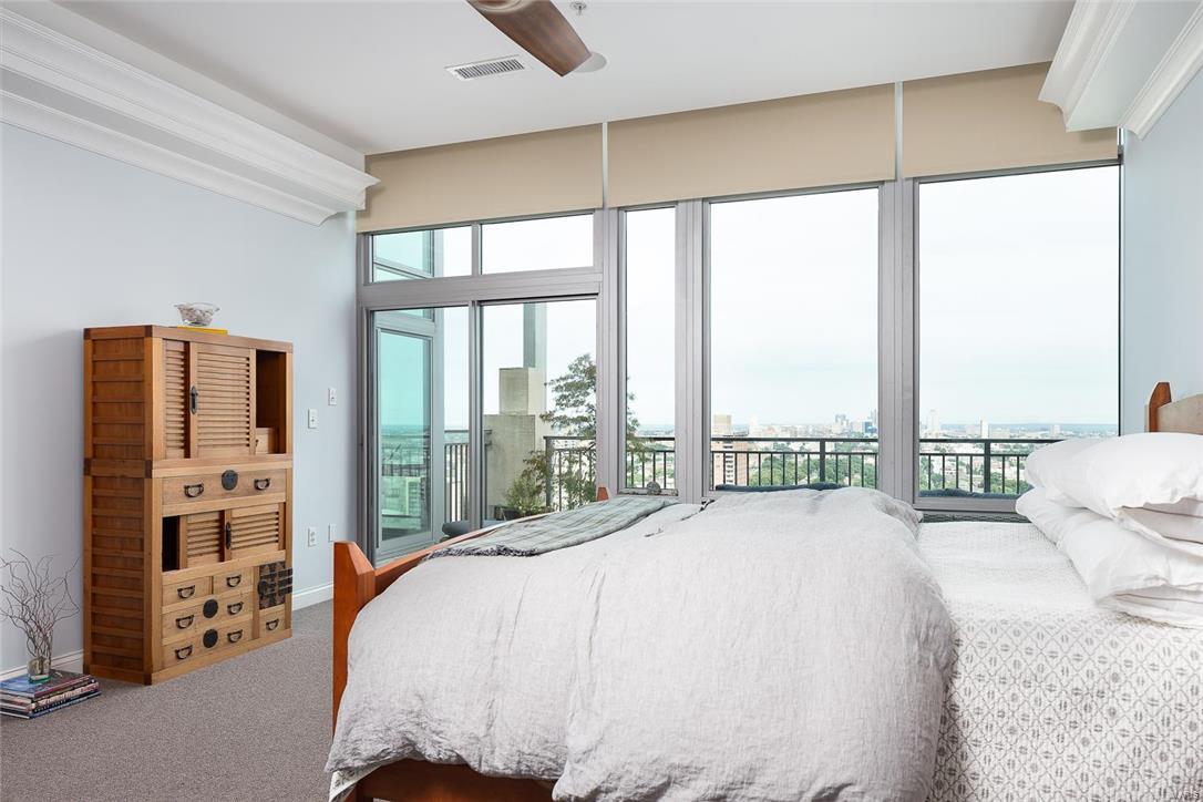 Park East Tower - Residential