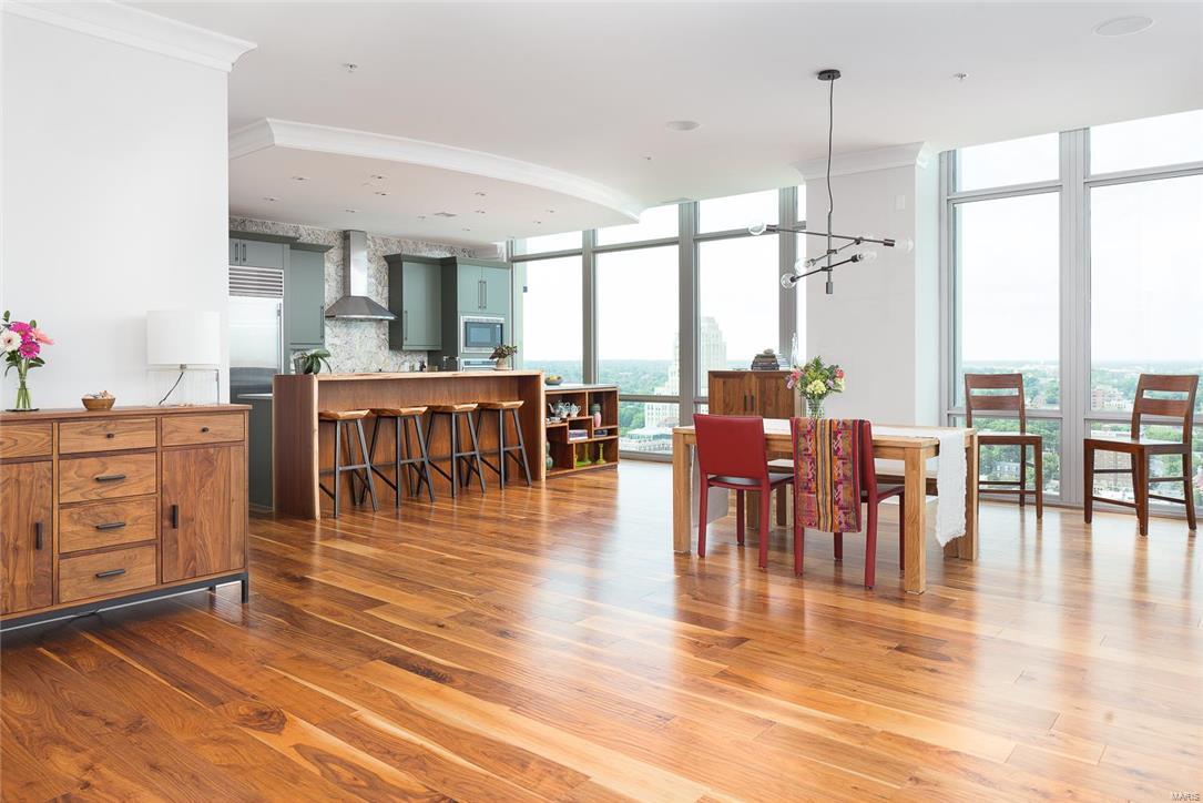 Park East Tower - Residential