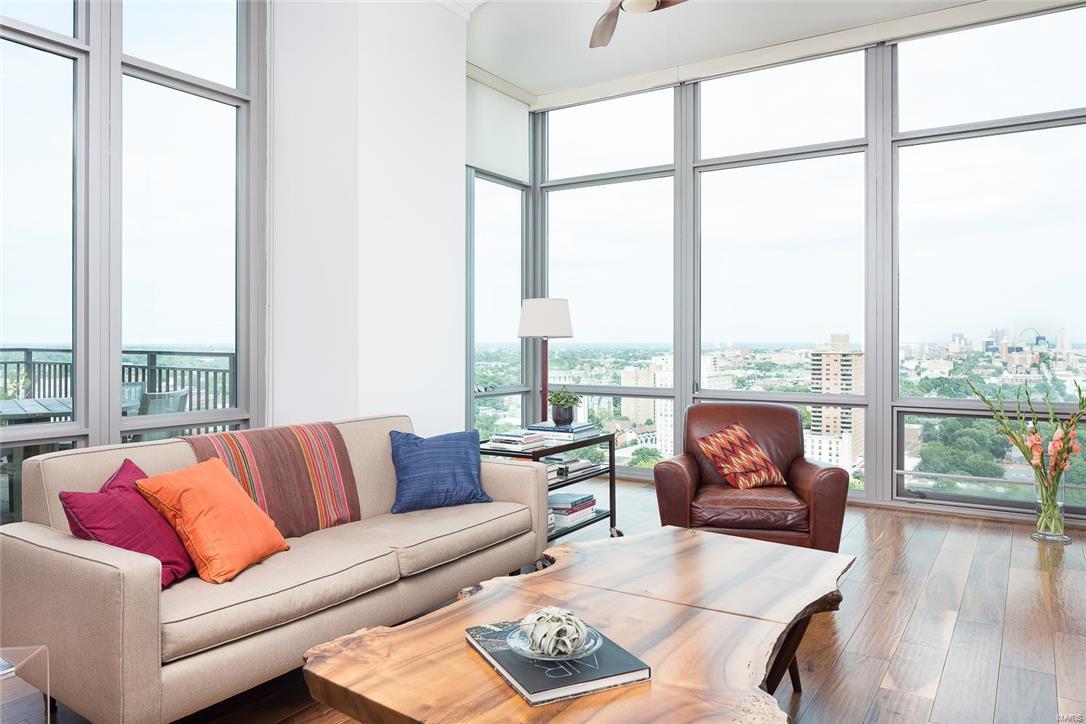 Park East Tower - Residential