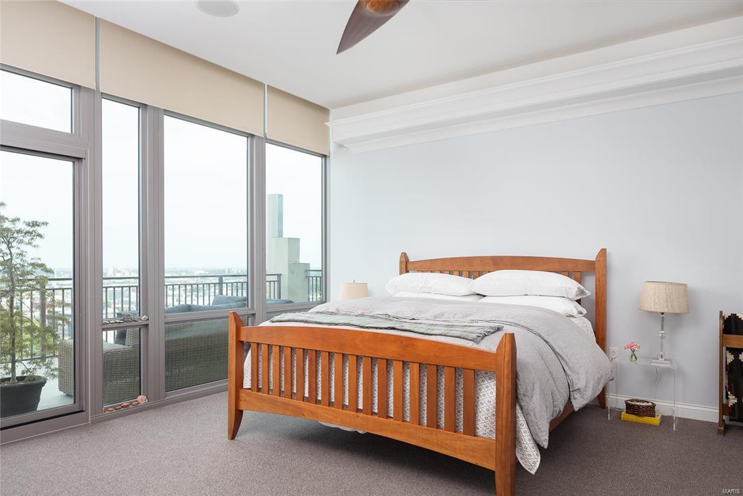 Park East Tower - Residential