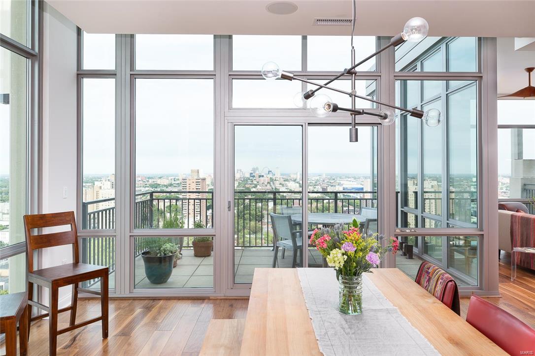 Park East Tower - Residential