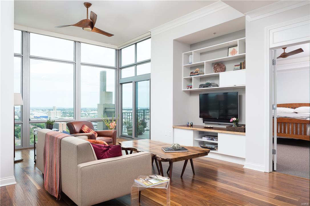 Park East Tower - Residential