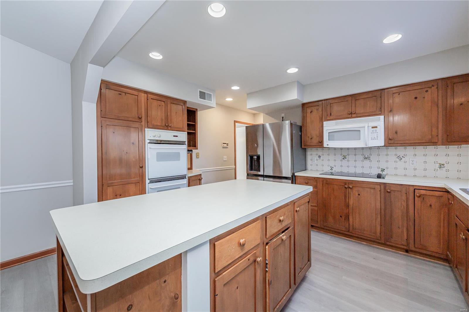 Williamsburg 2 - Residential Lease