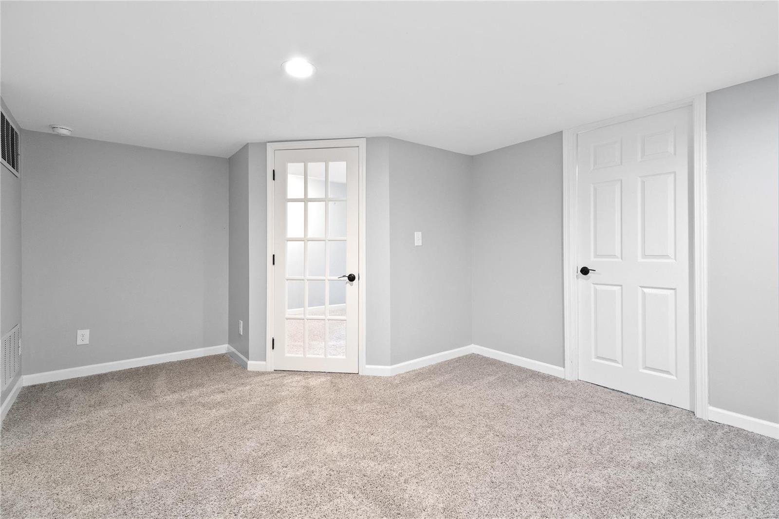 Highlands Of Chesterfield Highland - Residential