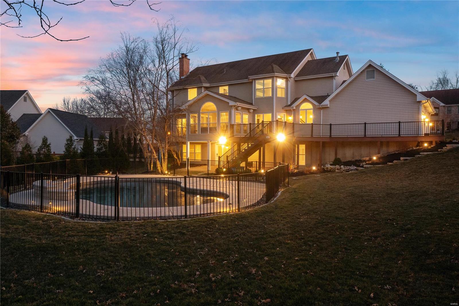 Highlands Of Chesterfield Highland - Residential