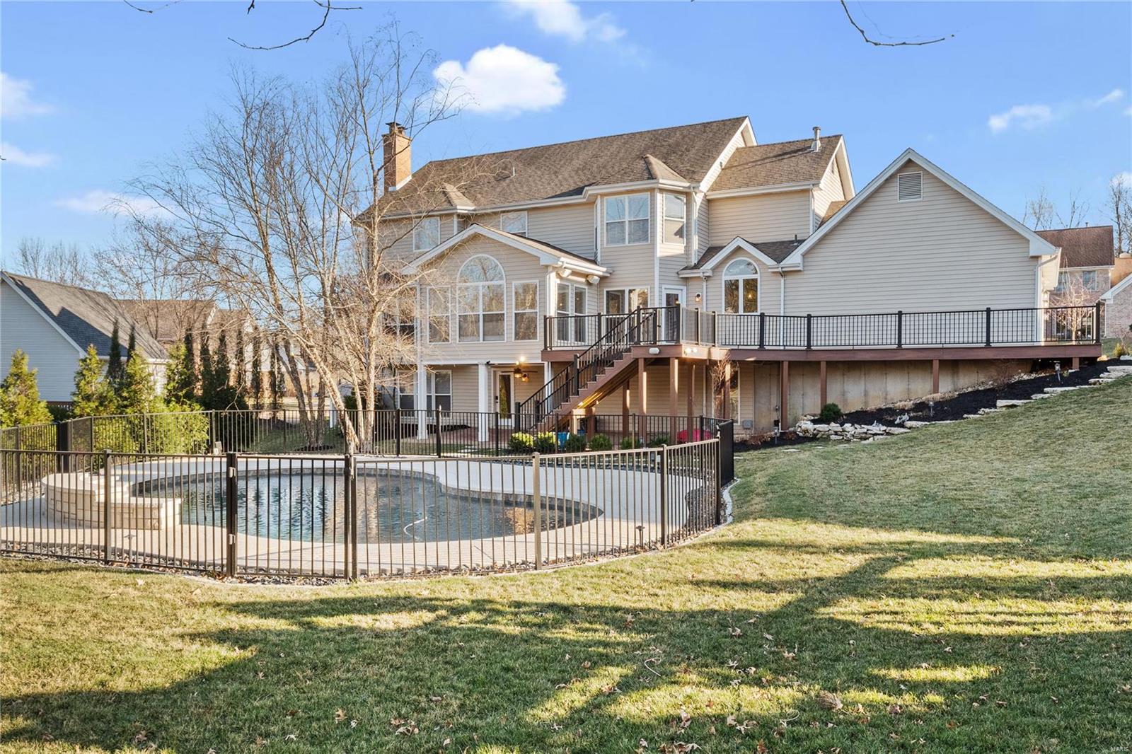 Highlands Of Chesterfield Highland - Residential