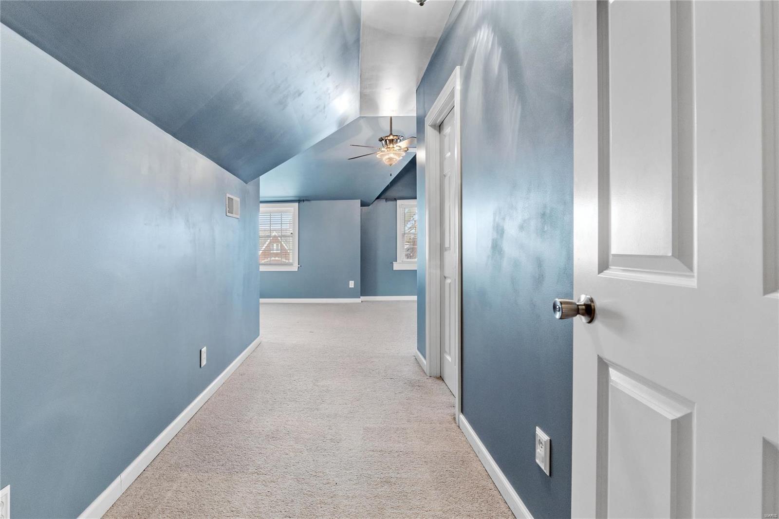 St Louis, Missouri 63109, United States, 3 Bedrooms Bedrooms, ,2 BathroomsBathrooms,Residential,Pending,30953