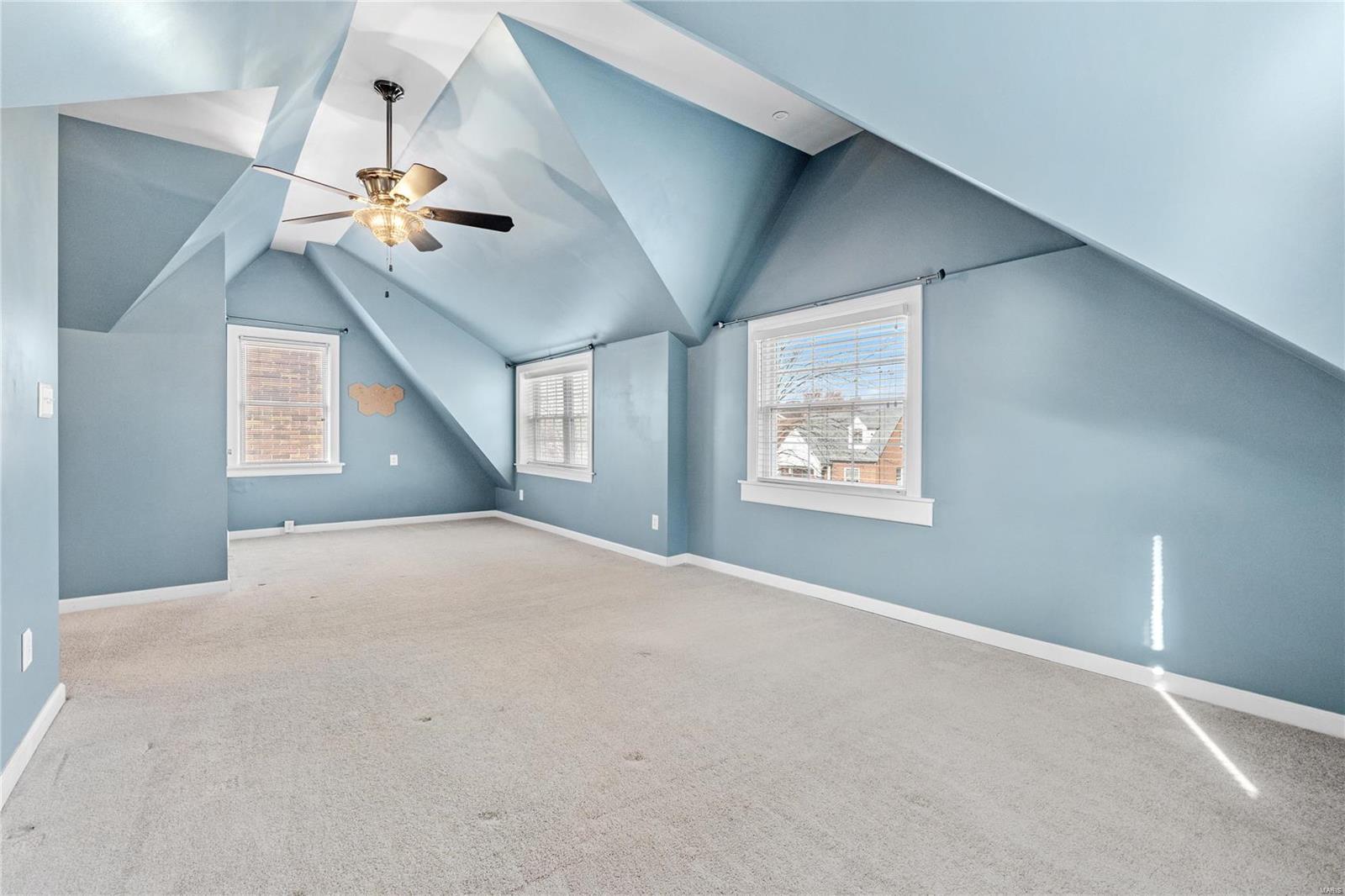 St Louis, Missouri 63109, United States, 3 Bedrooms Bedrooms, ,2 BathroomsBathrooms,Residential,Pending,30953