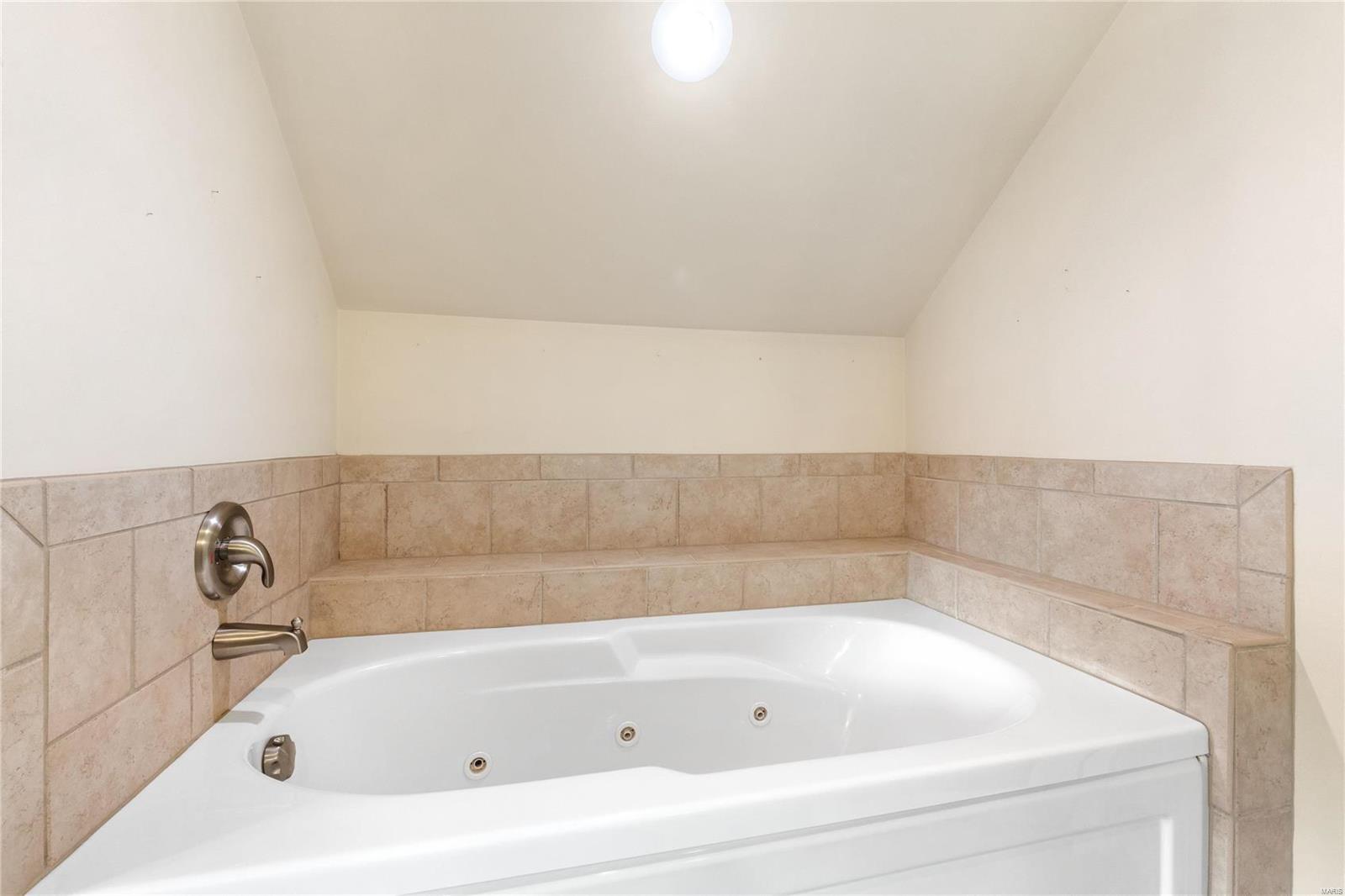 St Louis, Missouri 63109, United States, 3 Bedrooms Bedrooms, ,2 BathroomsBathrooms,Residential,Pending,30953