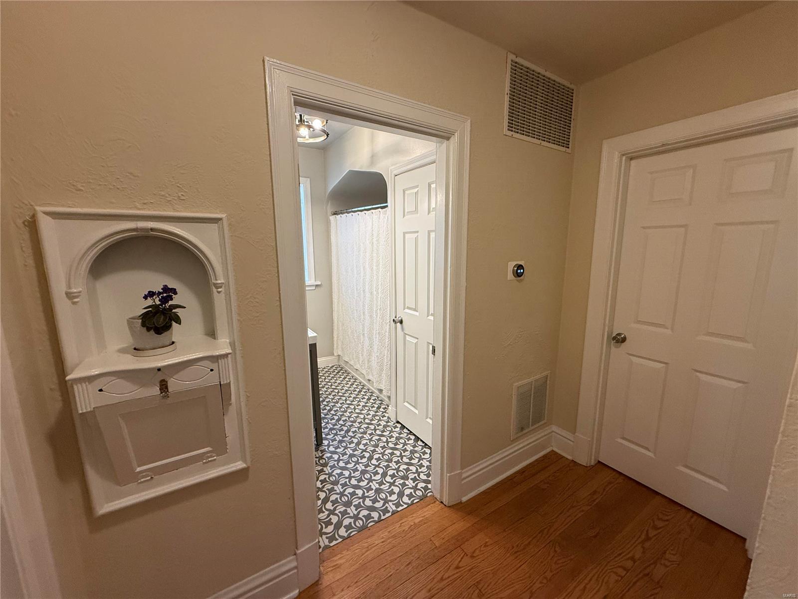 St Louis, Missouri 63109, United States, 3 Bedrooms Bedrooms, ,2 BathroomsBathrooms,Residential,Pending,30953