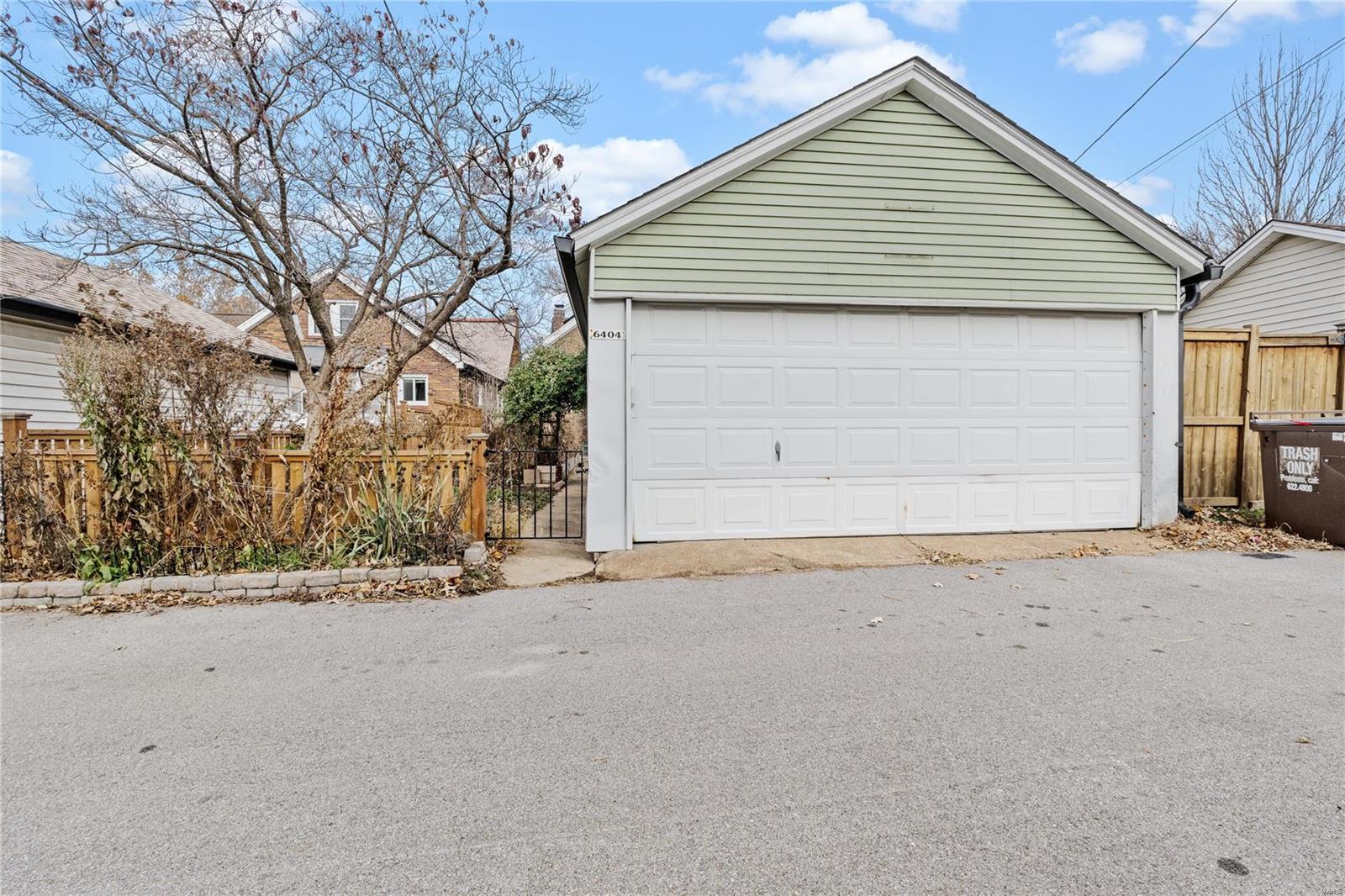 St Louis, Missouri 63109, United States, 3 Bedrooms Bedrooms, ,2 BathroomsBathrooms,Residential,Pending,30953