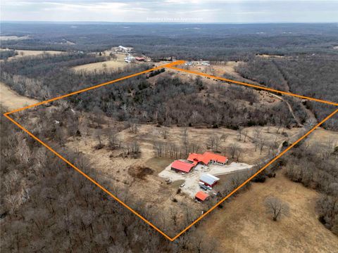 14613 Old Marvin Road Versailles MO 65084