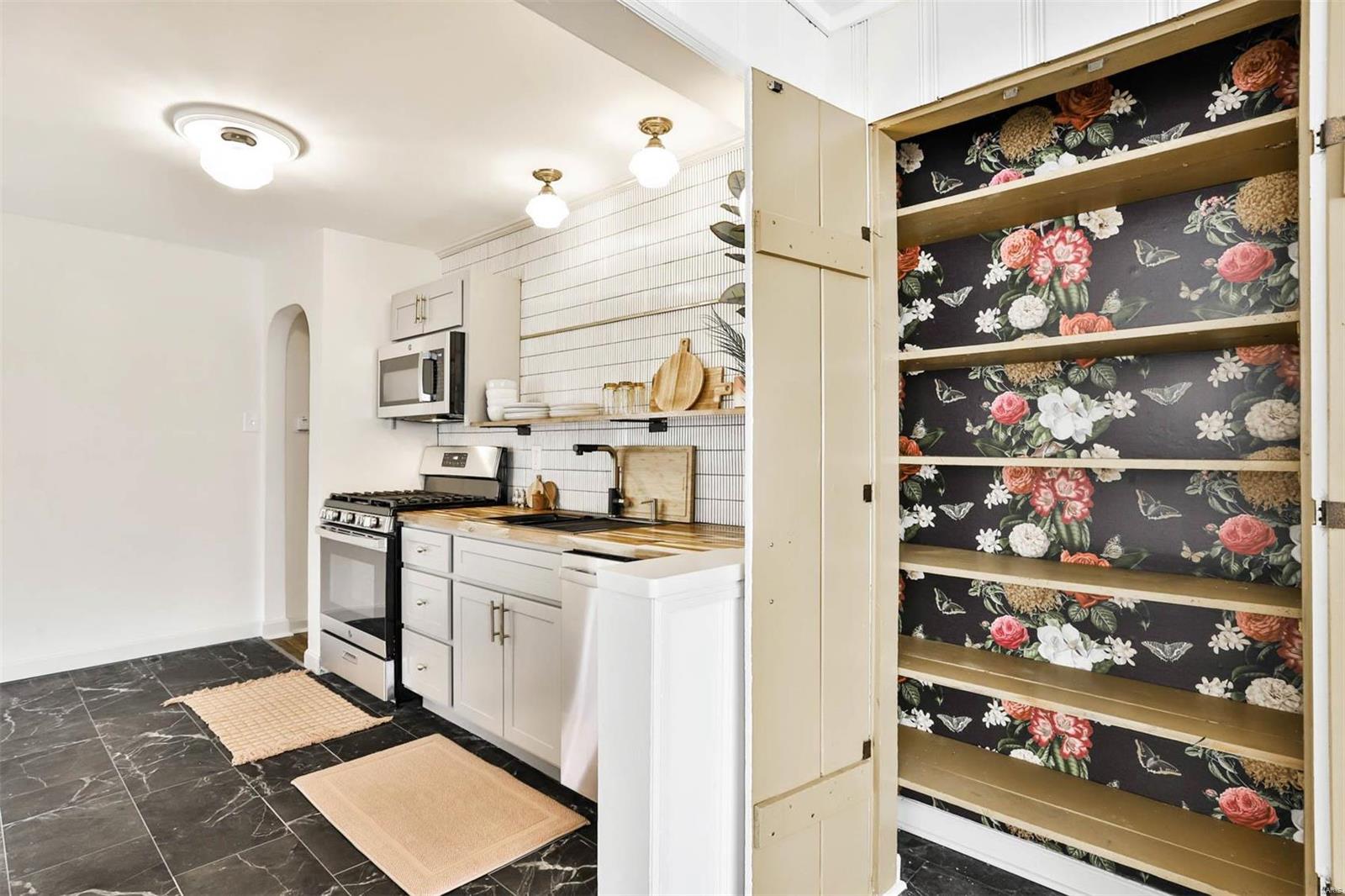 Hanley Hills 4th Add - Residential