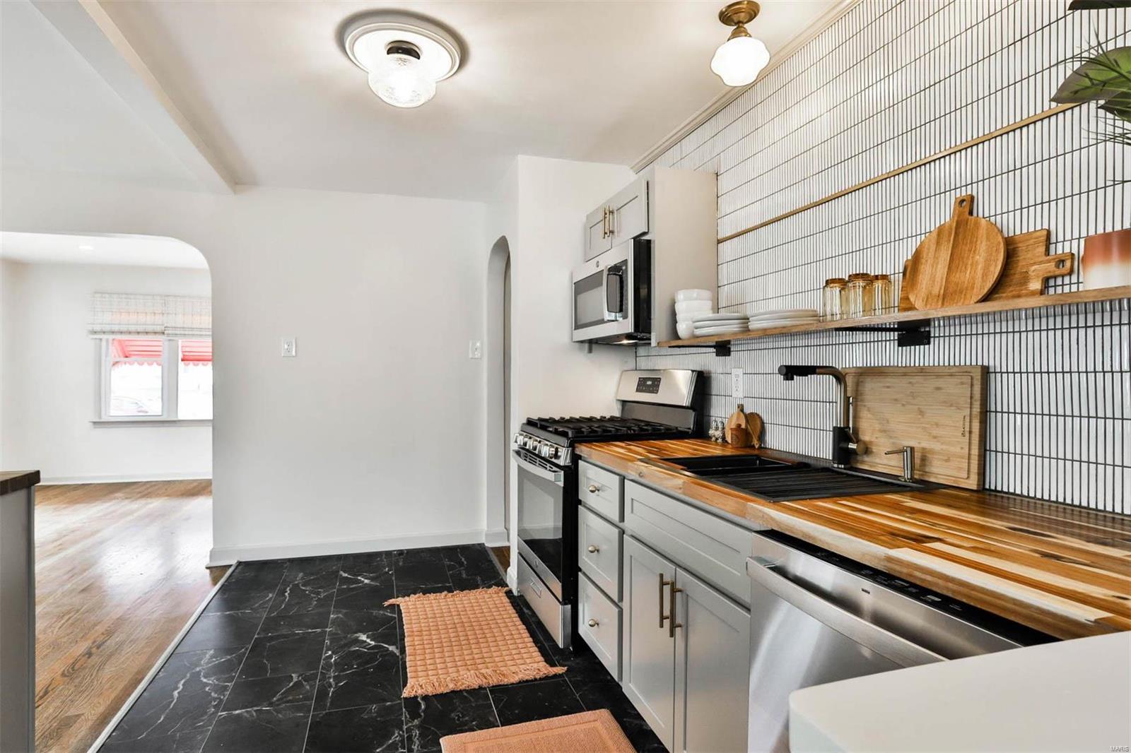 Hanley Hills 4th Add - Residential