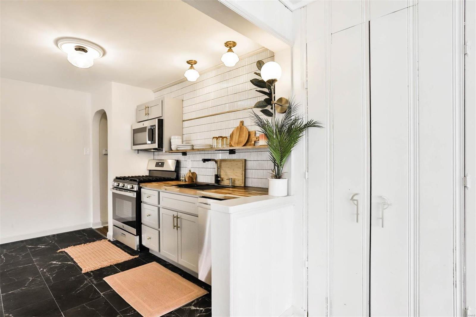 Hanley Hills 4th Add - Residential