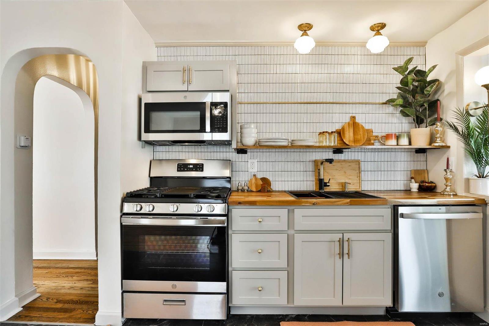 Hanley Hills 4th Add - Residential