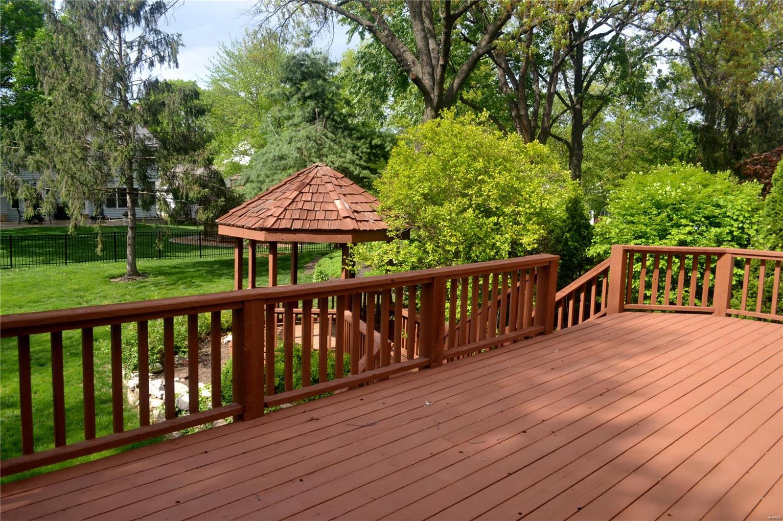 Country Club Corners - Residential