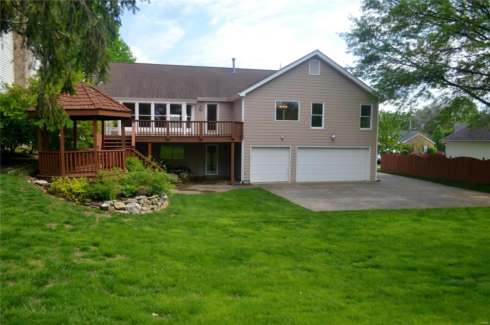 Country Club Corners - Residential