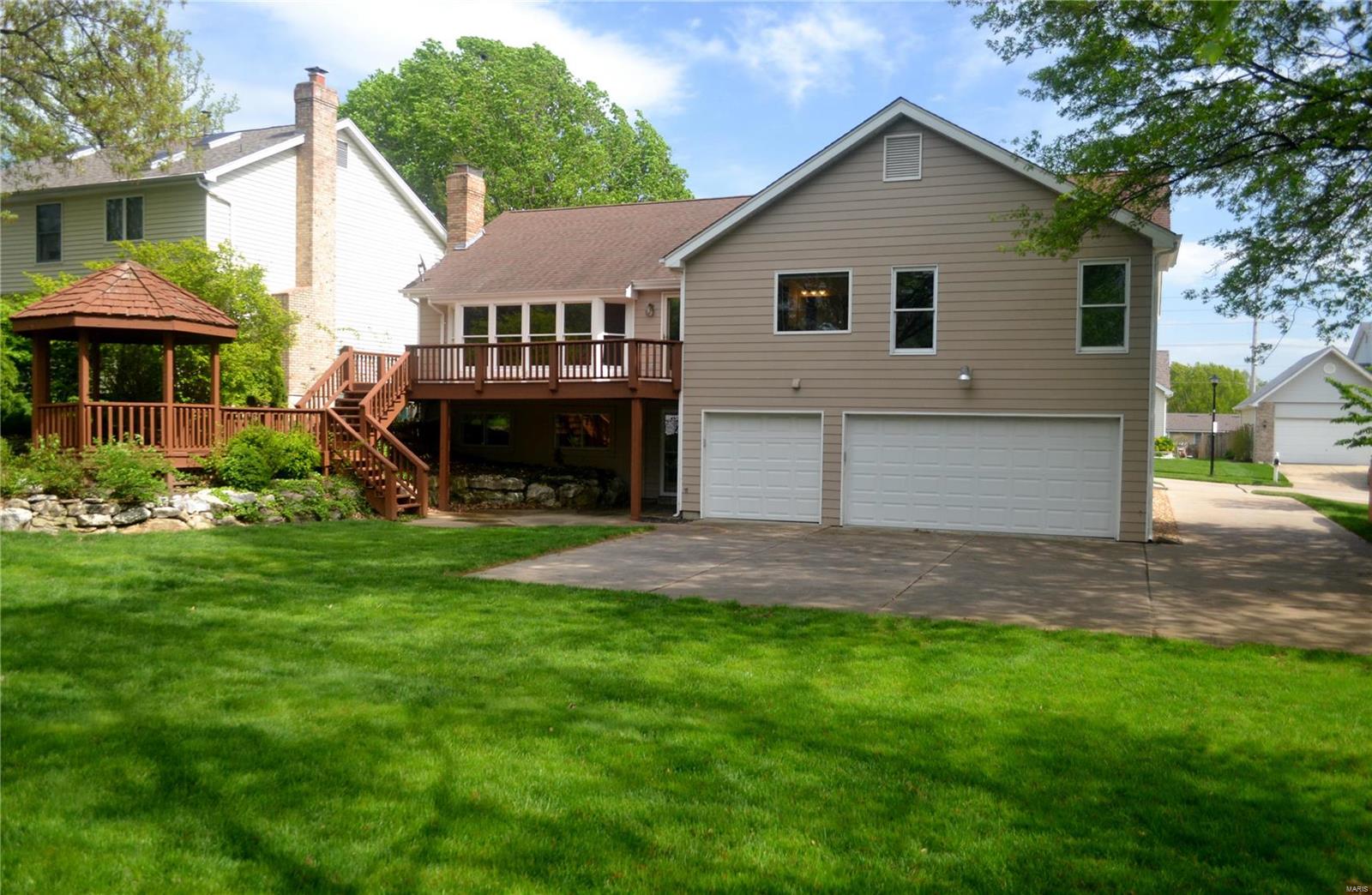 Country Club Corners - Residential