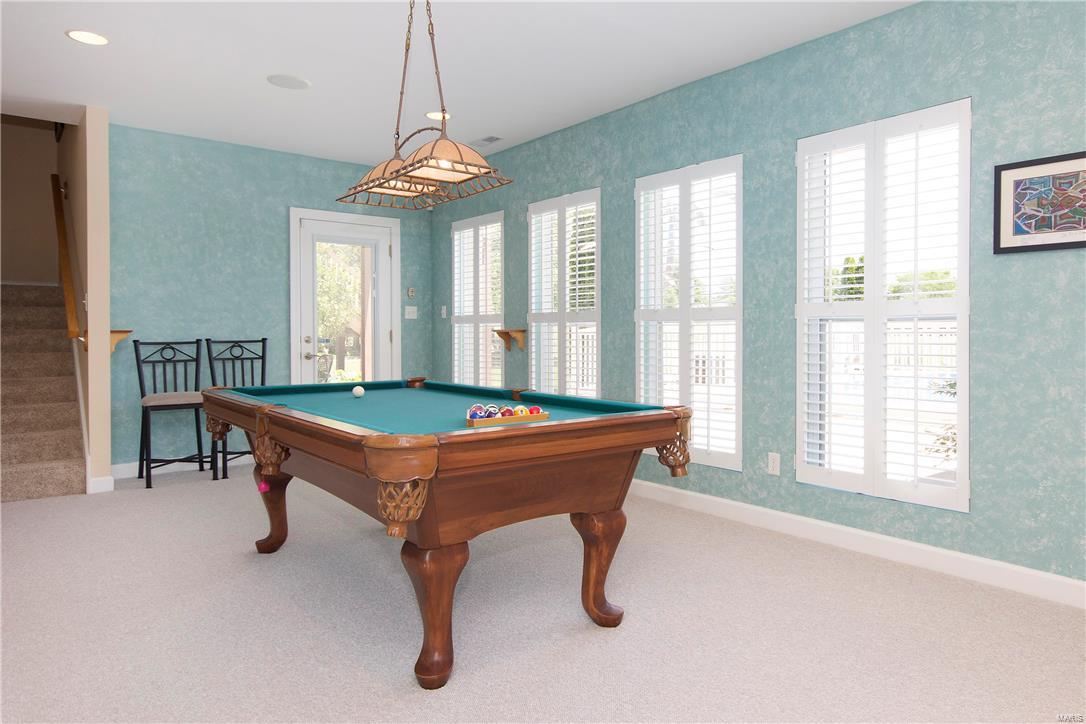 Summit Estate - Residential