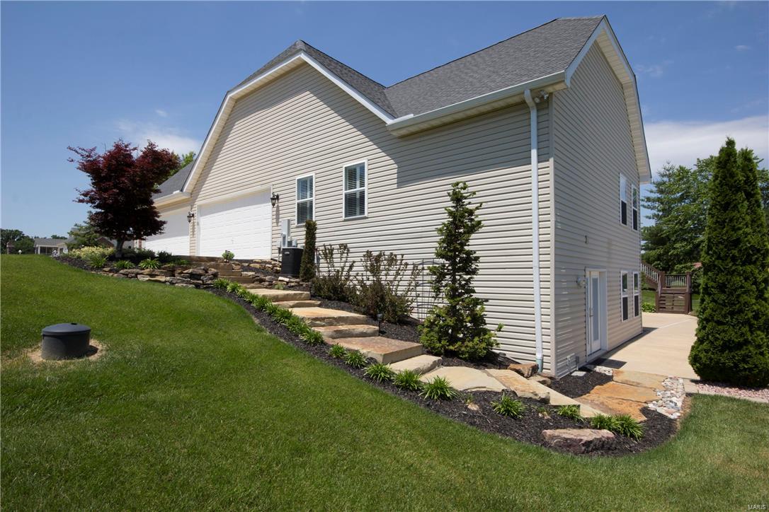 Summit Estate - Residential