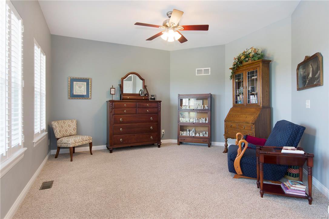 Summit Estate - Residential