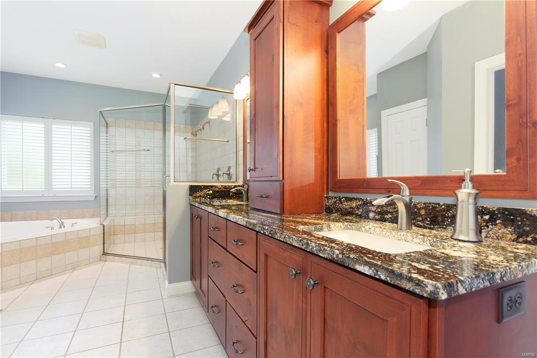 Summit Estate - Residential