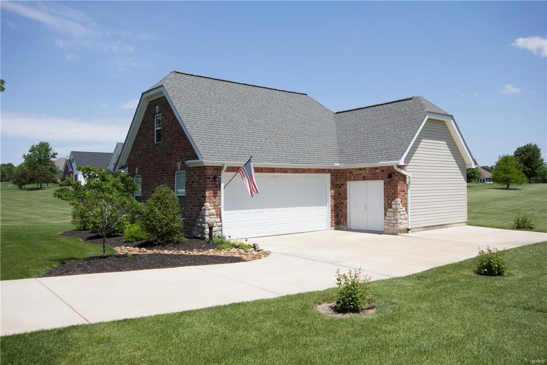 Summit Estate - Residential