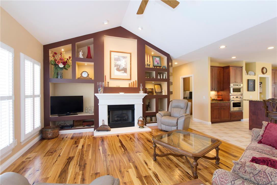 Summit Estate - Residential