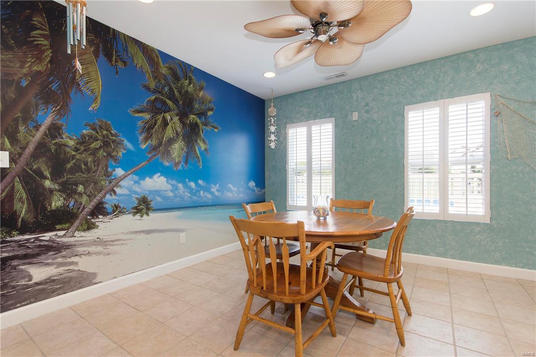 Summit Estate - Residential