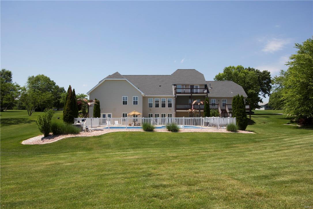 Summit Estate - Residential