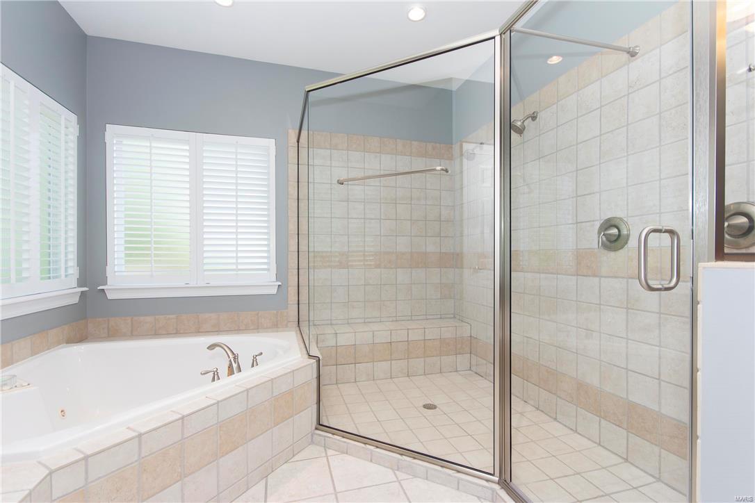 Summit Estate - Residential