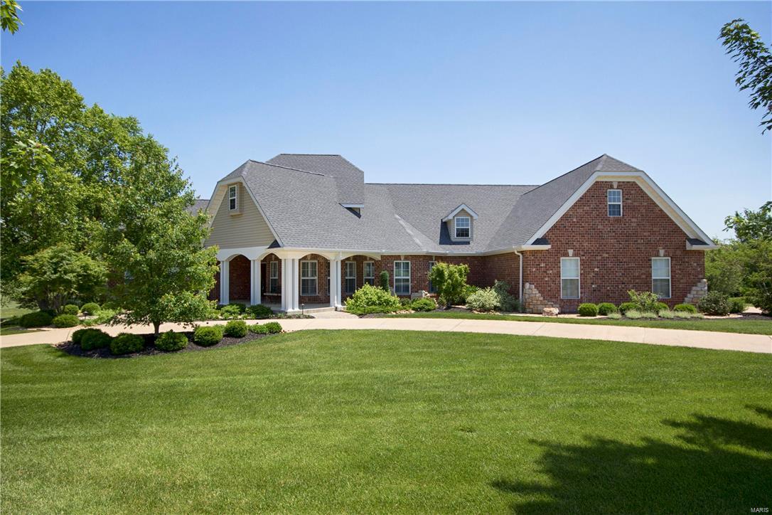 Summit Estate - Residential