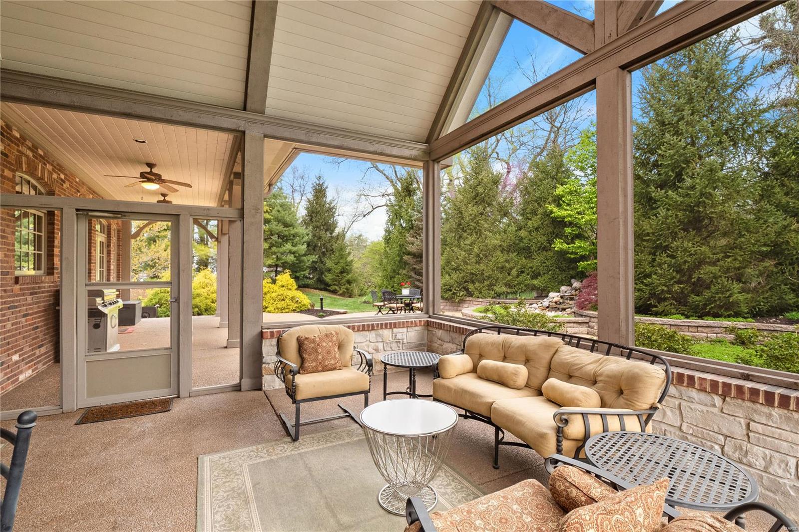 Town & Country - Residential