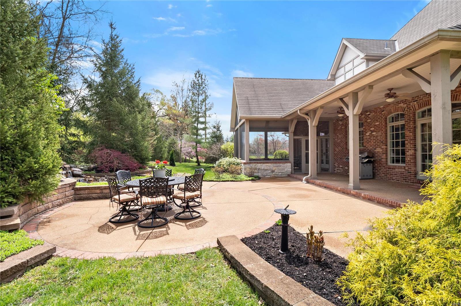 Town & Country - Residential