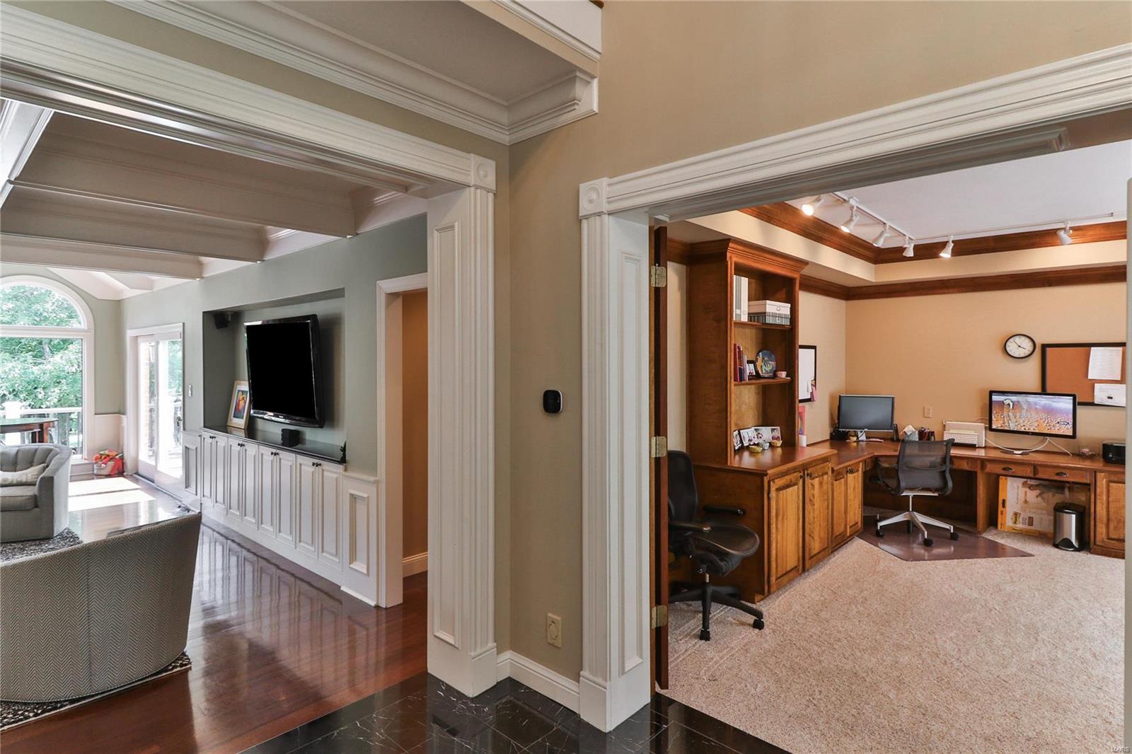 Frontenac Place - Residential