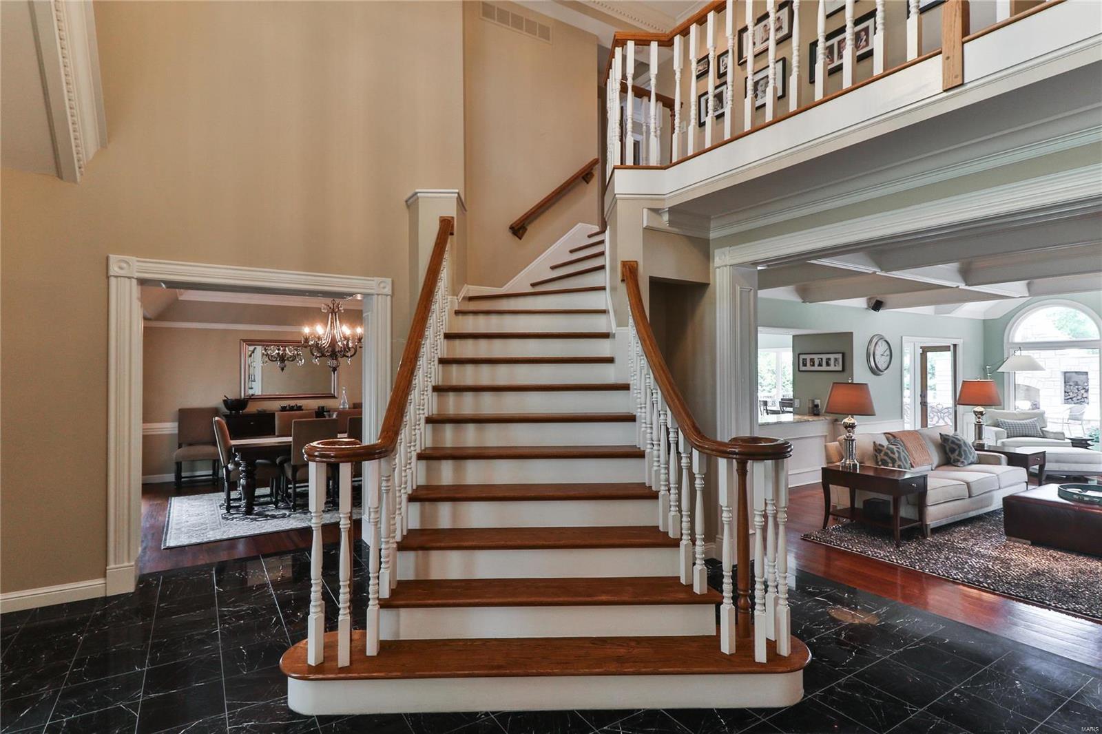 Frontenac Place - Residential