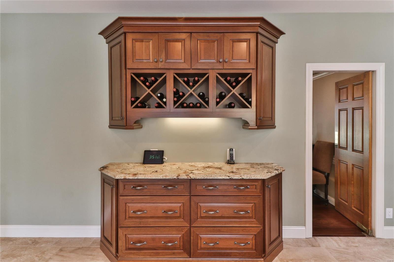 Frontenac Place - Residential